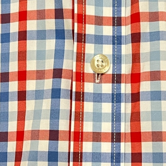 Vineyard Vines slim fit whale shirt size M - Picture 6 of 6